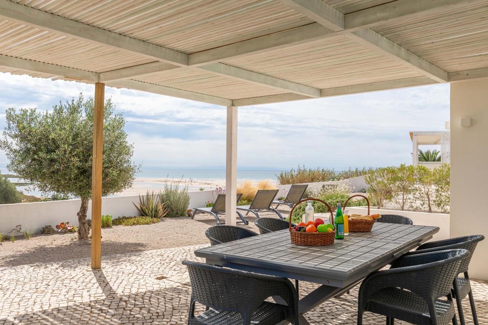Casa Do Levante - 2 Bedroom, Ocean View Morgadinha Екстериор снимка