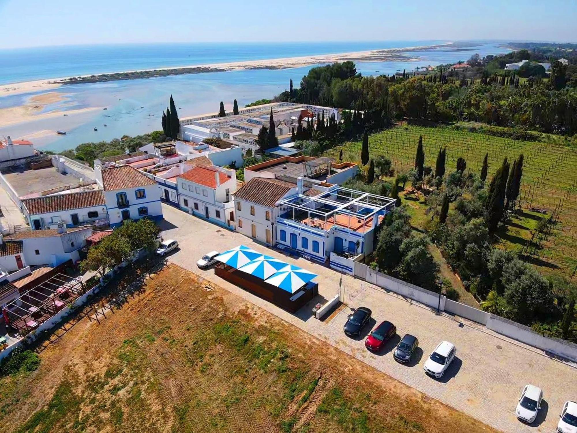 Casa Do Levante - 2 Bedroom, Ocean View Morgadinha Екстериор снимка