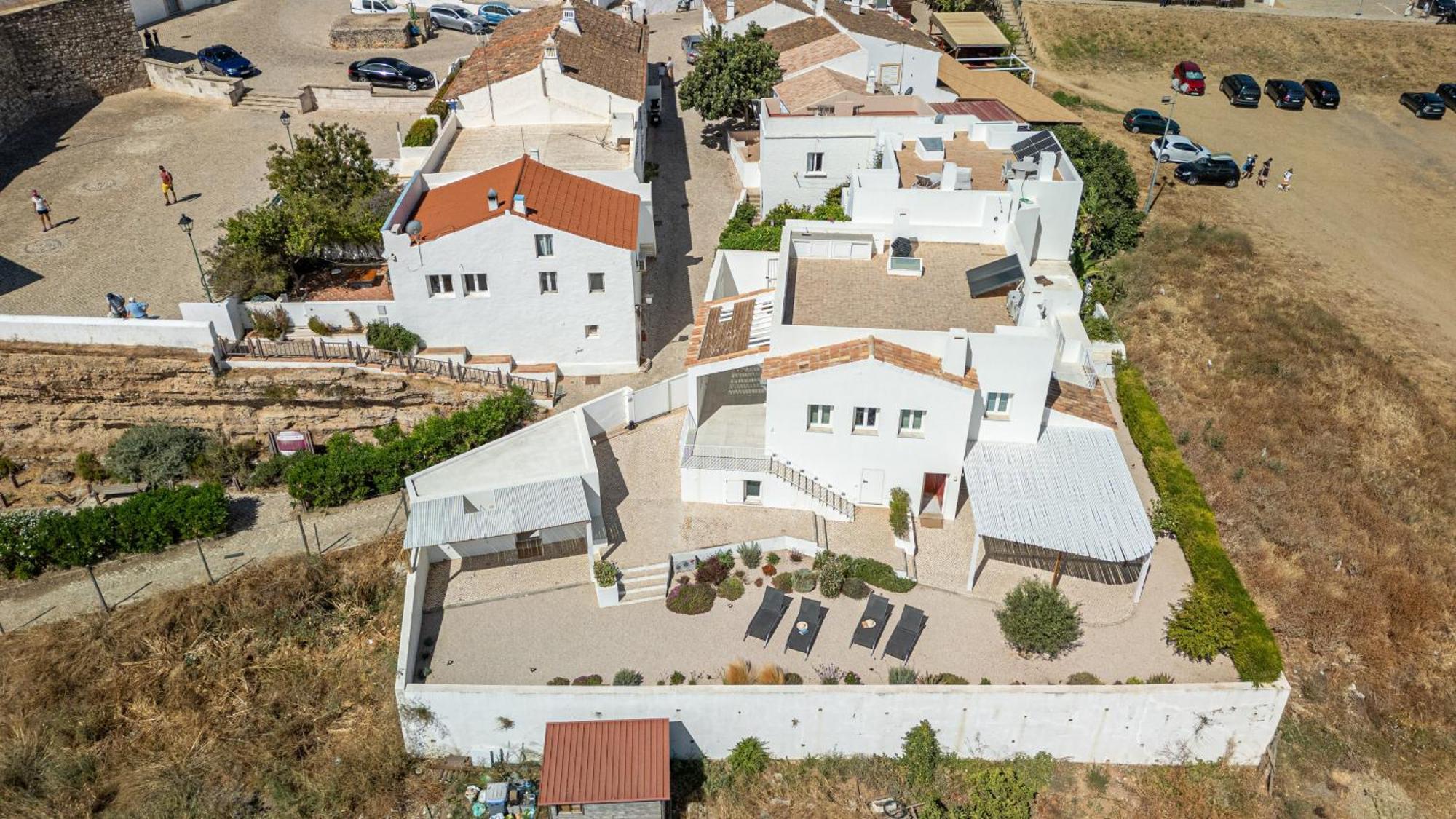 Casa Do Levante - 2 Bedroom, Ocean View Morgadinha Екстериор снимка